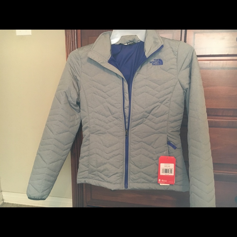 Women’s north face jacket